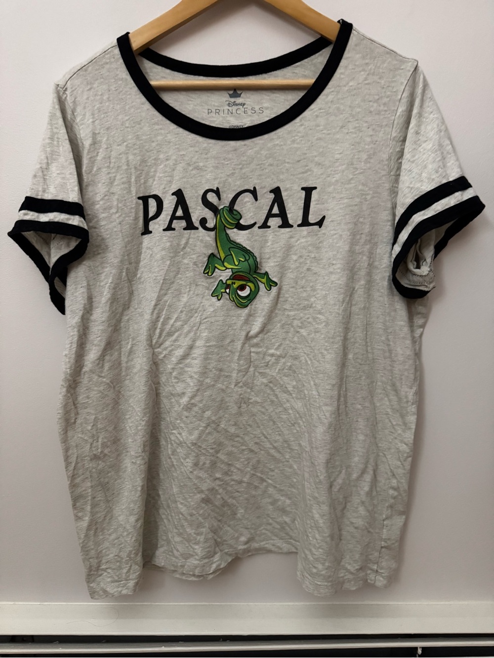 Disney Pascal Graphic Ringer Tee - Light Gray & Black